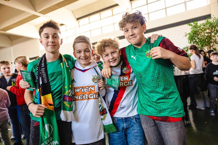 Junge Rapid-Fans waren begeistert von der Veranstaltung.