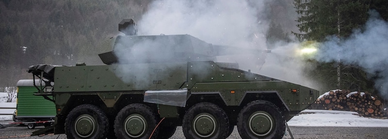 Ein „Skyranger“-Turm im scharfen Schuss, hier aufgesetzt auf einen 8x8-Schützenpanzer. (Bild: Rheinmetall)