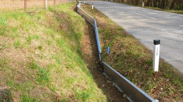 Bei den Hallegger Teichen gibt es auch eine Tunnel-Leit-Anlage.