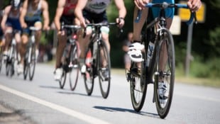 Auf Tirols Straßen sind immer mehr Rennradfahrer unterwegs. Das birgt auch Gefahren. 
