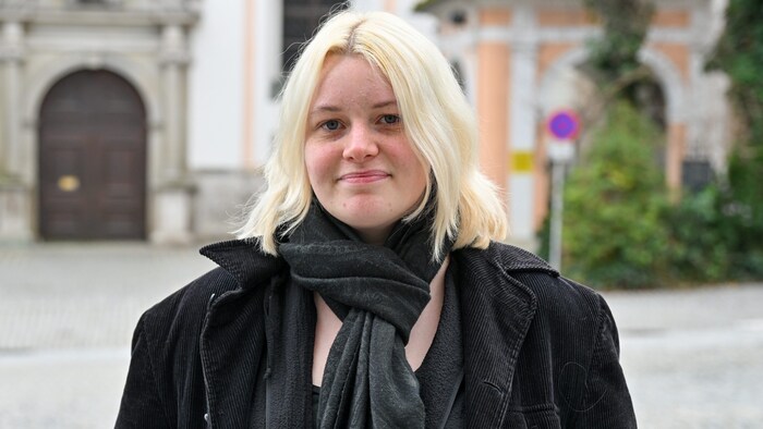 Lea Reif (18): „Man merkt auch als Jugendlicher, dass Steyr finanzielle Probleme hat. Es ist einfach langweilig in der Stadt. Ich fahre schon oft in Nachbarorte, weil es dort lebendiger ist.“
