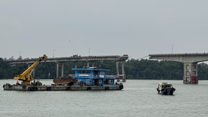 Vermutlich hat die Besatzung das Schiff nicht ordnungsgemäß gesteuert. (Bild: AFP)