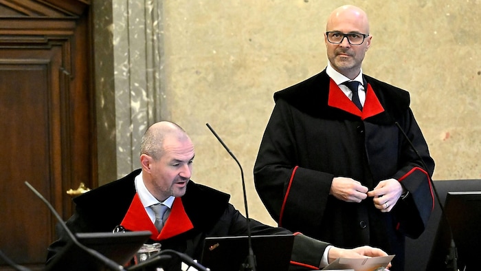 The two public prosecutors Roland Koch and Gregor Adamovic 