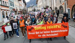 In Golling kommt es immer wieder zu Protesten gegen den Verkehrs-Wahnsinn. (Bild: Tschepp Markus)