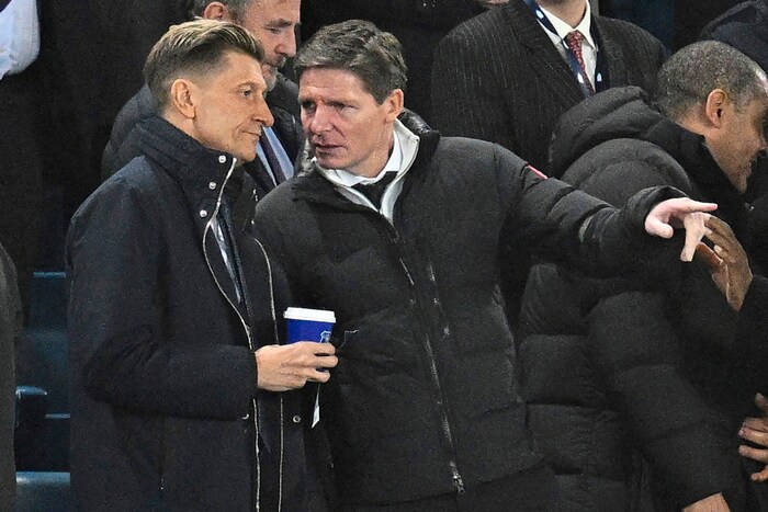 Glasner with Crystal Palace chairman Steve Parish.