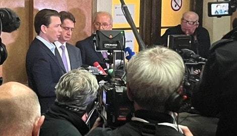 Der ehemalige Bundeskanzler und einstige Parteichef der ÖVP, Sebastian Kurz, ist am Freitag wegen Falschaussage im Ibiza-U-Ausschuss zu acht Monaten bedingter Freiheitsstrafe verurteilt worden. (Bild: Anja Richter)