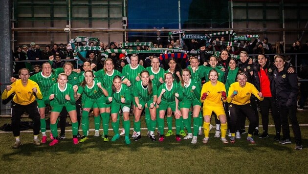 Großer Jubel bei Rapids Frauen-Team (Bild: Rapid)