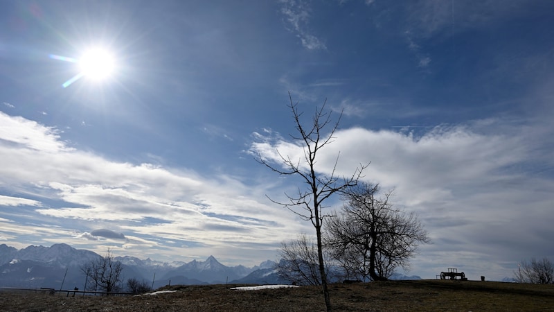 Die kommenden zehn Tage stehen unter dem Einfluss eines Hochdruckgebiets und bleiben überwiegend trocken. (Bild: APA/BARBARA GINDL)