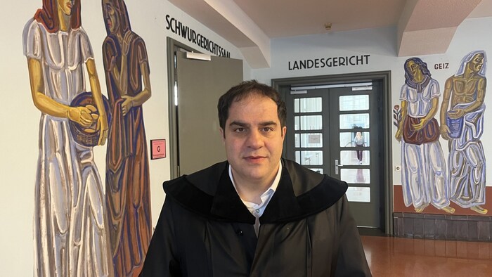 Sascha Flatz den Zweitangeklagten.