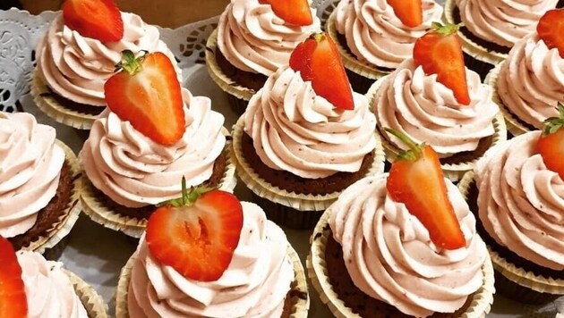 Auch für Veganer ist einiges dabei, so etwa die zuckerreduzierten Erdbeer-Cupcakes. (Bild: Sybille Pipal)