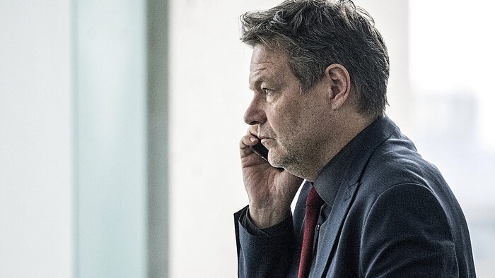 Die Abschaffung der Gasspeicherumlage gehört noch zu den dringenden Vorhaben von Deutschlands Wirtschaftsminister Robert Habeck. Die Frage ist aber, ob der Bundestag auch mitspielt.