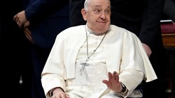 Viele sorgen sich um die Gesundheit des Papstes. (Bild: APA/AFP/Filippo MONTEFORTE)