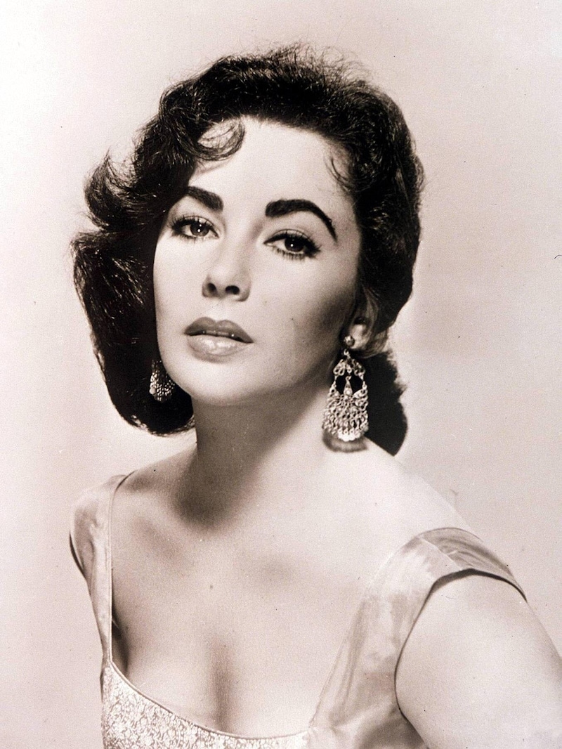 Hollywood-Ikone Elizabeth Taylor bekommt eine Fashion-Kollektion zum 92. Geburtstag. (Bild: Uppa.co.uk / TopFoto / picturedesk.com)