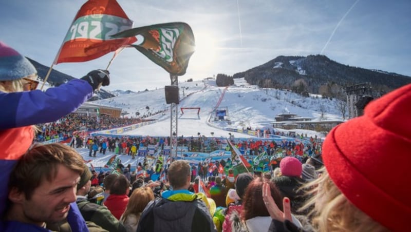 The Ski World Cup thrills thousands of fans every year. (Bild: Tourismusverband Saalbach Hinterglemm)