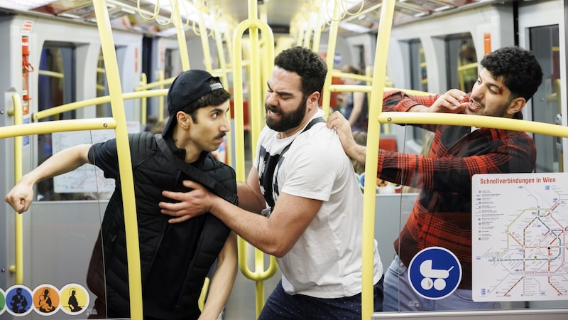 Zu einer schweren Körperverletzung in der Wiener U-Bahn werden Zeugen gesucht. (Bild: ServusTV / Florian Wieser)