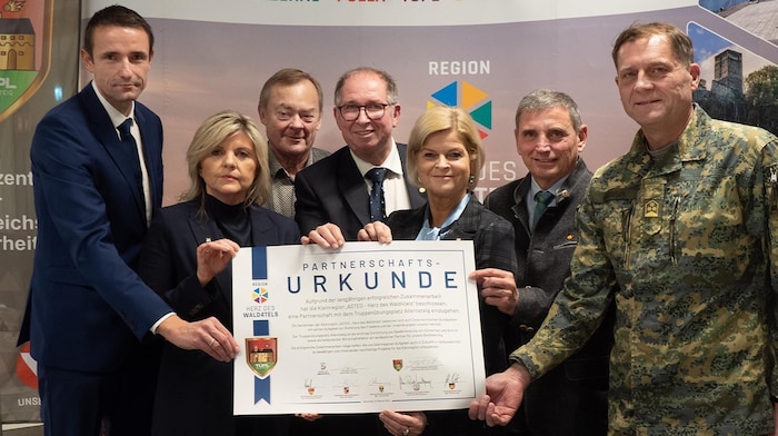Partnerschaft zwischen Truppenübungsplatz (TÜPl) Allentsteig und der Kleinregion „Herz des ...