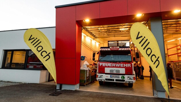 An das Volkshaus in Perau wurde die Feuerwehr angebaut (Bild: Stadt Villach/Wernig)