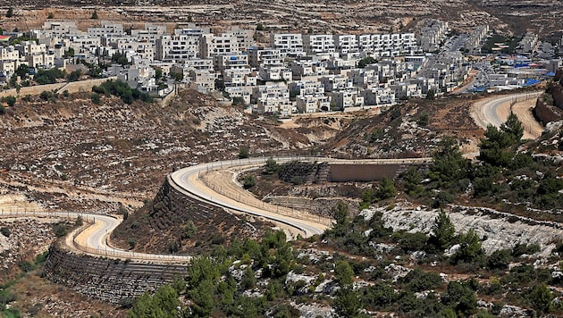 Une colonie en Cisjordanie (Bild: APA/AFP/AHMAD GHARABLI)