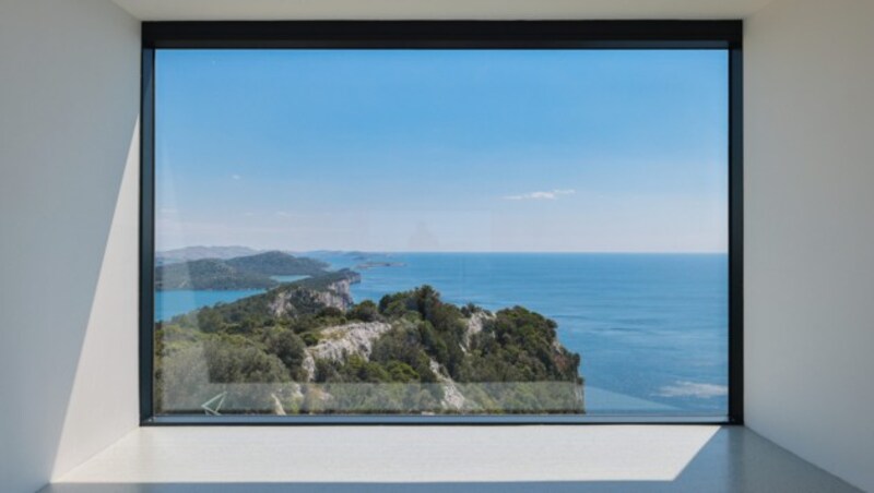 Besuchen Sie die verglaste Aussichtsplattform im Interpretationszentrum Grpašćak, die sich über die 160 Meter hohen Klippen erhebt. (Bild: Filip Brala)