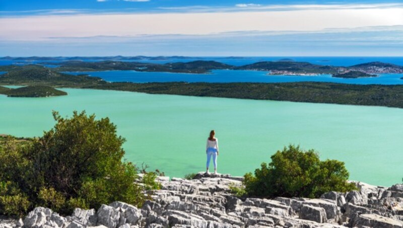Wenn Sie einen fantastischen Blick auf den Vrana-See genießen möchten, besteigen Sie den Aussichtspunkt Kamenjak. (Bild: Aleksandar Gospic)