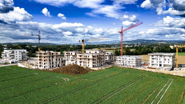 4400 geförderte Wohnungen werden derzeit gebaut. Doch um die Mietkosten zu stemmen, braucht es Förderungen.  (Bild: Kerschbaummayr Werner)
