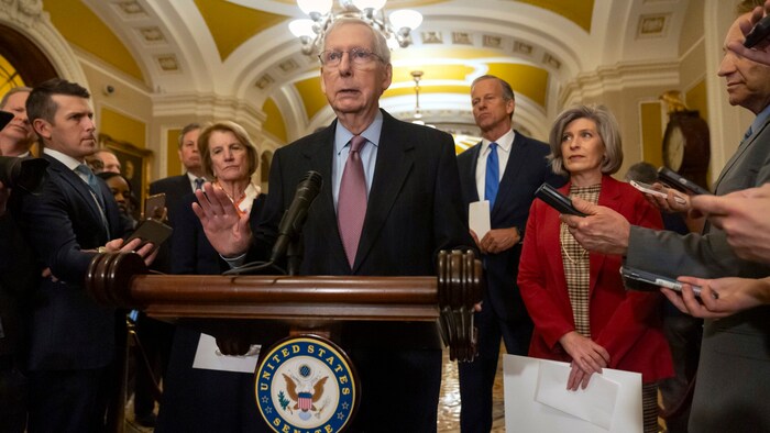 Mitch McConnel wird als Senatsführer zurücktreten.