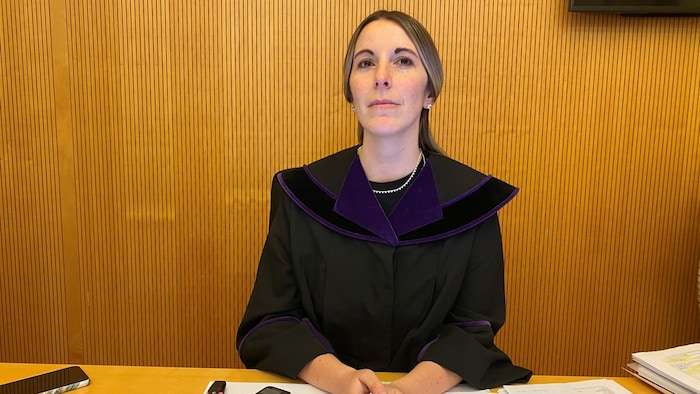 Richterin Silke Sandholzer hatte den Vorsitz.