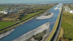 Der Rhein soll sicherer werden. 