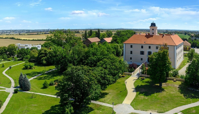 Dieses Schloss ist der Amtssitz des Vösendorfer Bürgermeisters (Bild: Marktgemeinde Vösendorf)