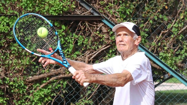 With 43 world championship titles, Peter Pokorny is the most successful senior tennis player of all time. (Bild: KRISTIAN BISSUTI)