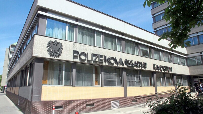 Das zuständige Polizeikommissariat (Bild: Andi Schiel)