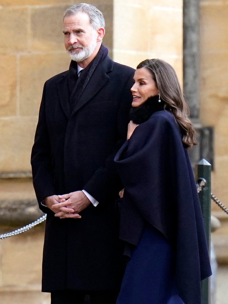 Mitte der Woche trug Letizia ihre Haare noch lang. (Bild: APA/AFP/POOL/Andrew Matthews)