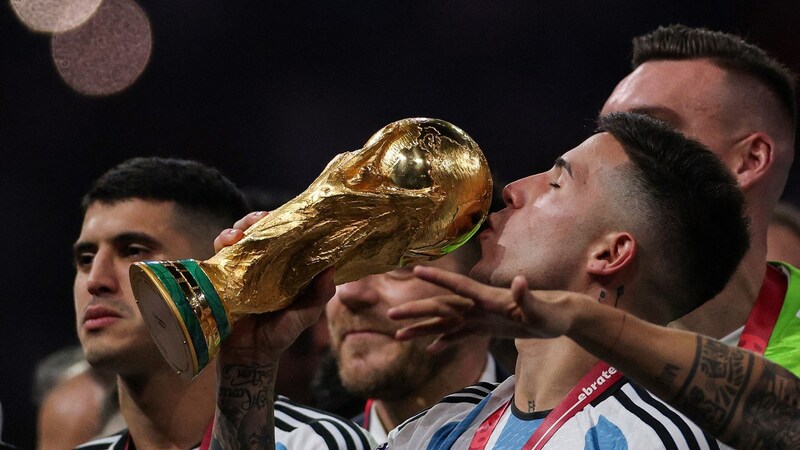 Palacios wurde 2022 mit Argentinien Weltmeister.  (Bild: APA/AFP/Adrian DENNIS)