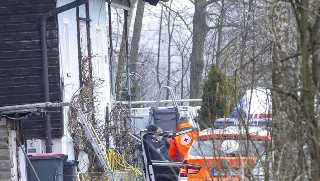 L'accident s'est produit dans cette maison individuelle d'Ostermiething lors de travaux de réparation. (Bild: Scharinger Daniel)