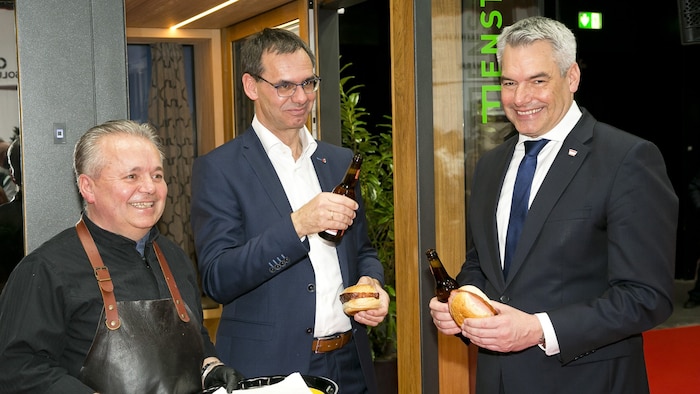 Markus Wallner und Karl Nehammer bei einer Eröffnung in Dornbirn