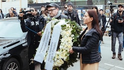 Ein Moskauer Gericht hat Journalistinnen und eine Journalistin zu Haft verurteilt, weil sie für Nawalnys Organisation gearbeitet haben sollen (Archivbild vom Begräbnis Nawalnys). (Bild: © Stefanie Freynschlag)