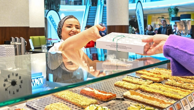 Der Brötchen-Spezialist Trzesniewski bereichert jetzt die Gastro-Szene der Linzerie. (Bild: Dostal Harald)