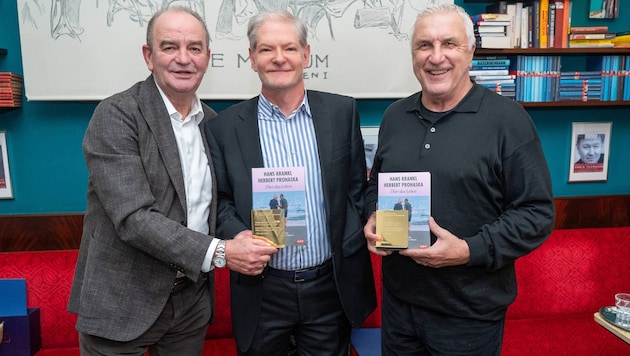 Eric Sebach (center) has also turned Krankl and Prohaska into bestsellers (Bild: Andreas Tischler / Vienna Press)