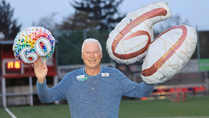 "Zack, zack, you're the oldest": The once youngest player in the national team turns 60.