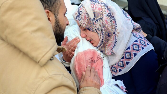 Mindestens 15 Kinder sind in den vergangenen Tagen im Kamal-Adwan-Spital im Gazastreifen an Unterernährung und Dehydrierung gestorben.
