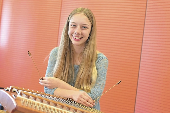 Julia Kogler (15).