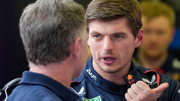 Is Max Verstappen (right) seeking refuge at Mercedes because of Christian Horner? (Bild: AP)