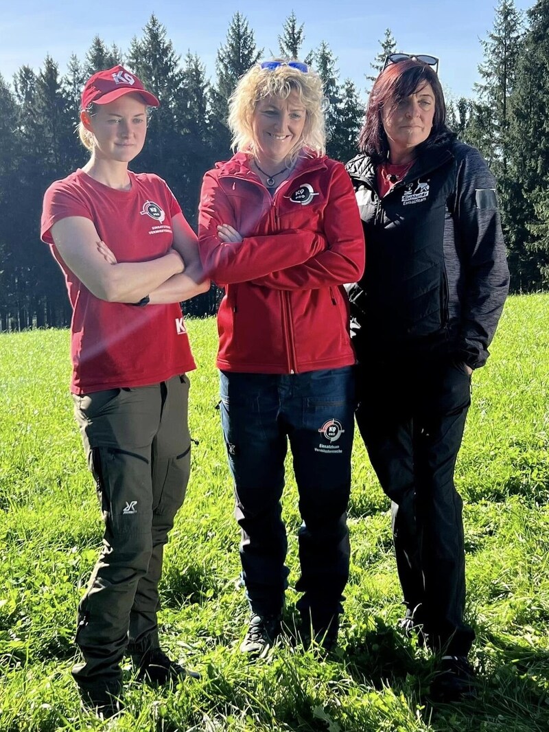 Sabine Sonnleitner, Alexandra Grunow und eine Kollegin aus Deutschland, Nicola Rothacker. (Bild: K9Pro/RTL)