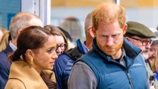 Herzogin Meghan und Prinz Harry sind seit 2018 verheiratet und seit 2020 kein Senior Royals mehr. In den USA haben sie sich ein neues Leben aufgebaut. Darauf wirft ein Bericht jetzt ein schlechtes Licht. (Bild: Dutch Press Photo Agency / Action Press / picturedesk.com)