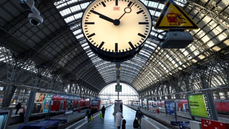 Bahnhof Frankfurt (Bild: AFP or licensors)