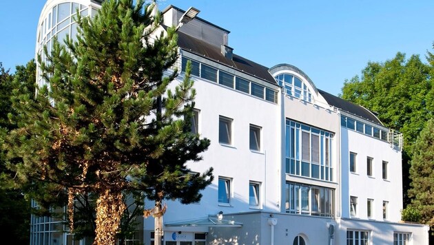 Privatspital im Stadtteil Riedenburg (Bild: Privatklinik Salzburg)