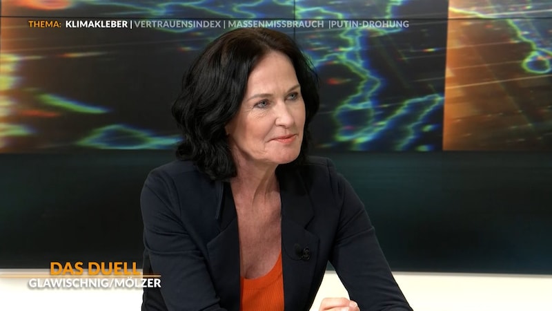 Eva Glawischnig im aktuellen „TV-Duell“ auf krone.tv. (Bild: krone.tv )