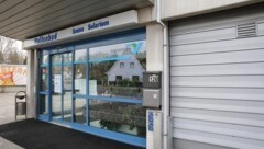 Der ausgeschaltete Sauna-Whirlpool erhitzt die Gemüter in Steyr.  (Bild: Kerschbaummayr Werner)