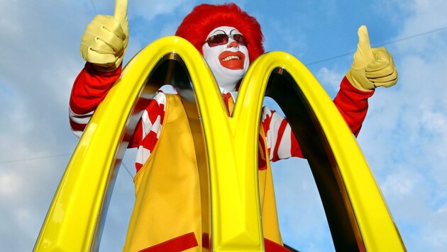 McDonald's is about to enter Ligue 1! (Bild: APA/dpa/Peter Kneffel)