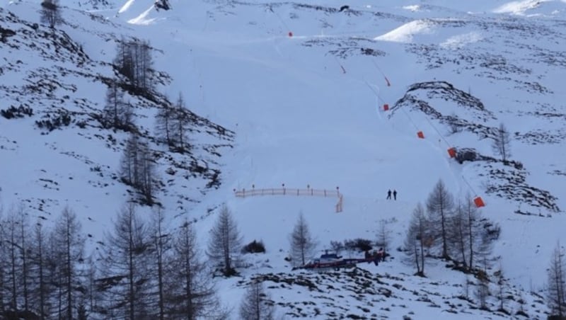 In diesem Steilhang kam es am Neujahrstag 2023 zu den folgenschweren Skiunfällen. (Bild: ZOOM.TIROL)